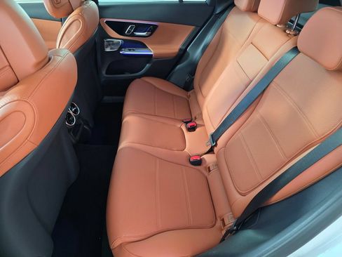New 2027 Mercedes-Benz GLC 300 image 12