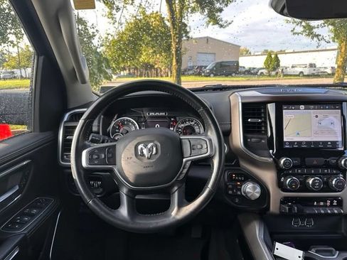 Used 2022 RAM 1500 Laramie AWD/4WD image 19