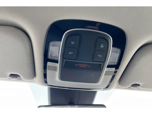 Used 2023 Hyundai Santa Fe SE FWD image 23