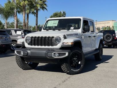 New 2025 Jeep Gladiator Sport