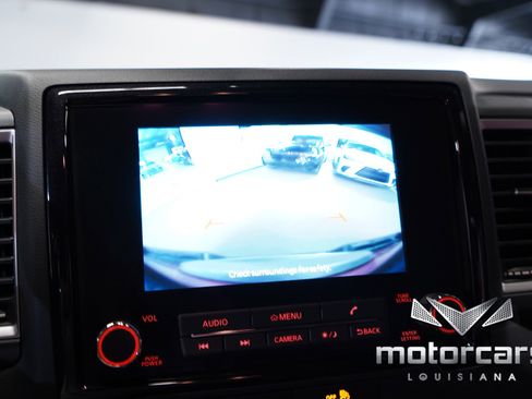 Used 2022 Nissan Frontier SV image 39