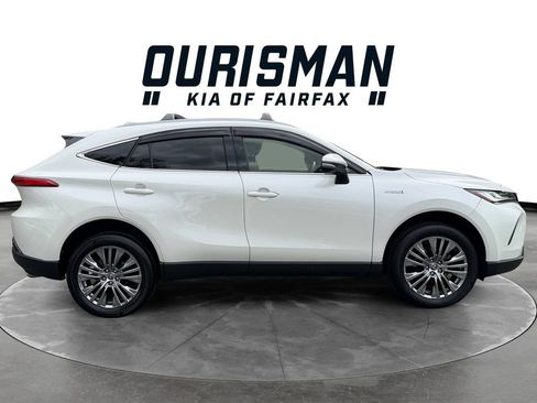 Used 2021 Toyota Venza Limited w/ Advanced Technology Package AWD/4WD image 6