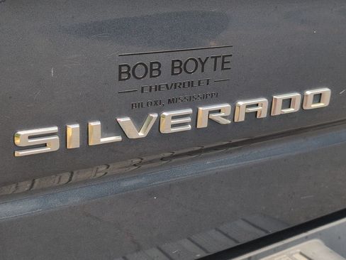 Used 2020 Chevrolet Silverado 1500 RST AWD/4WD image 6