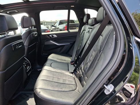 Used 2021 BMW X5 xDrive40i w/ Luxury Seating Package 2 AWD/4WD image 10