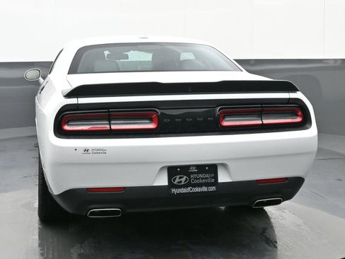 Used 2023 Dodge Challenger SXT w/ Plus Package image 4