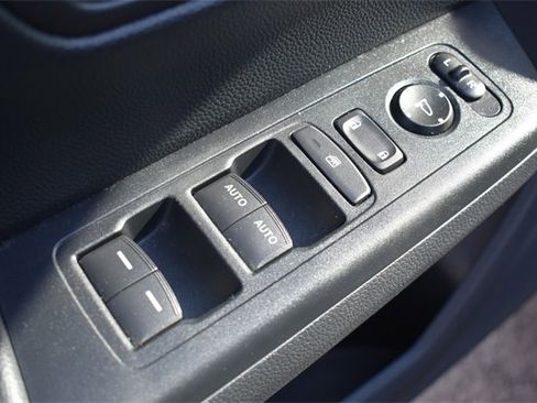 Used 2024 Honda CR-V EX image 18