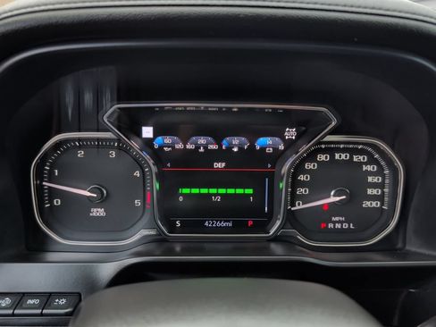 Used 2020 GMC Sierra 3500 Denali w/ Denali Ultimate Package AWD/4WD image 10