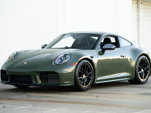 Used 2026 Porsche 911 Carrera T image 8