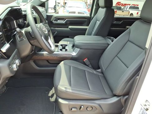 New 2026 GMC Sierra 2500 SLT w/ Texas SLT Premium Package AWD/4WD image 15