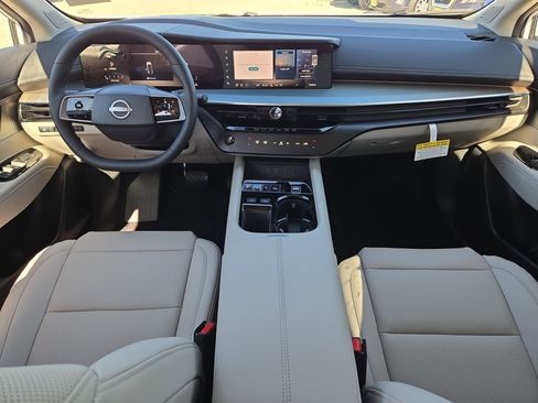 New 2026 Nissan Murano SL image 14