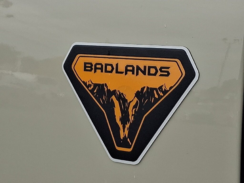 Used 2025 Ford Bronco Badlands AWD/4WD image 31