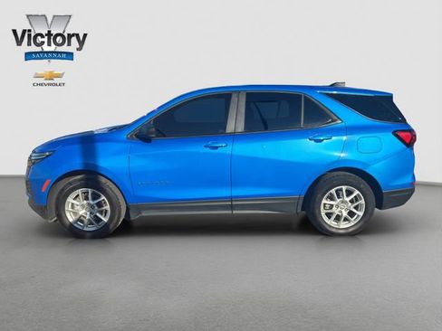 Used 2024 Chevrolet Equinox LS w/ LS Convenience Package FWD image 4