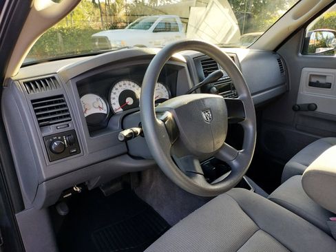 Used 2006 Dodge Dakota ST image 13