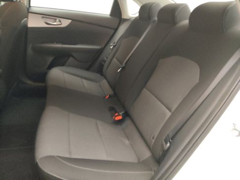 Used 2023 Kia Forte LXS image 18