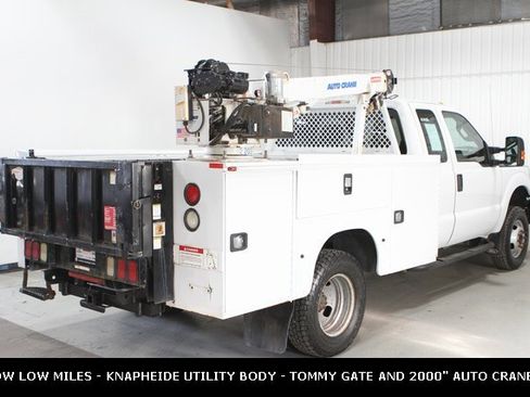 Used 2015 Ford F350 XL w/ Power Equipment Group image 32