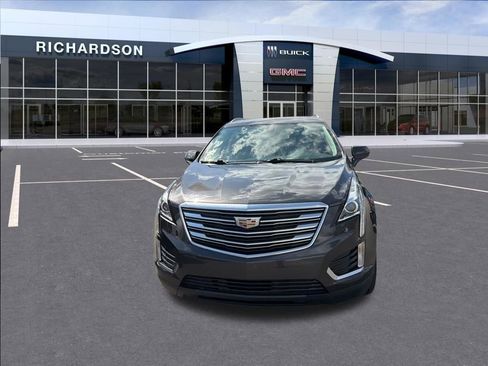 Used 2018 Cadillac XT5 Luxury image 4