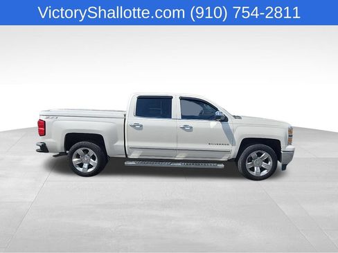 Used 2015 Chevrolet Silverado 1500 LTZ Z71 w/ LTZ Plus Package AWD/4WD image 30