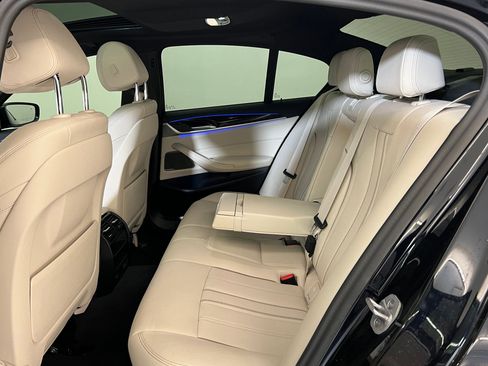 Used 2023 BMW 540i w/ M Sport Package image 14