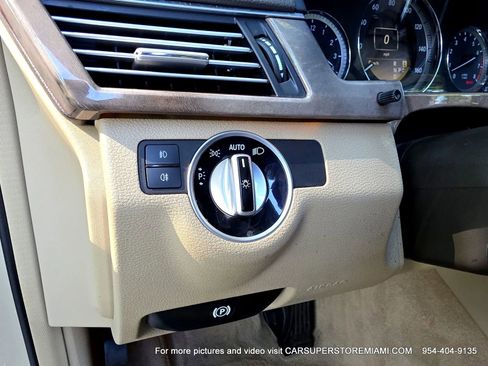 Used 2011 Mercedes-Benz E 350 4MATIC Wagon image 52