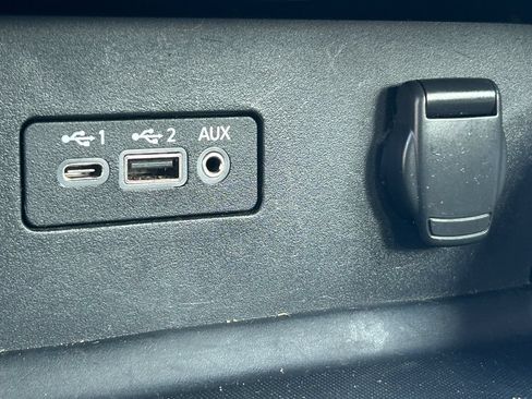 Used 2021 Nissan Altima 2.5 SV FWD image 15