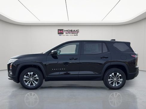 New 2026 Chevrolet Equinox LT w/ Convenience Package II AWD/4WD image 4