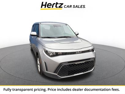 Used 2025 Kia Soul LX w/ LX Technology Package