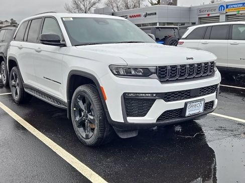 New 2026 Jeep Grand Cherokee Limited w/ Limited Altitude Package AWD/4WD image 1