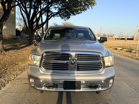Used 2015 RAM 1500 Lone Star image 3