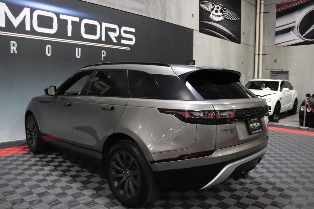 Used 2018 Land Rover Range Rover Velar R-Dynamic SE AWD/4WD image 4