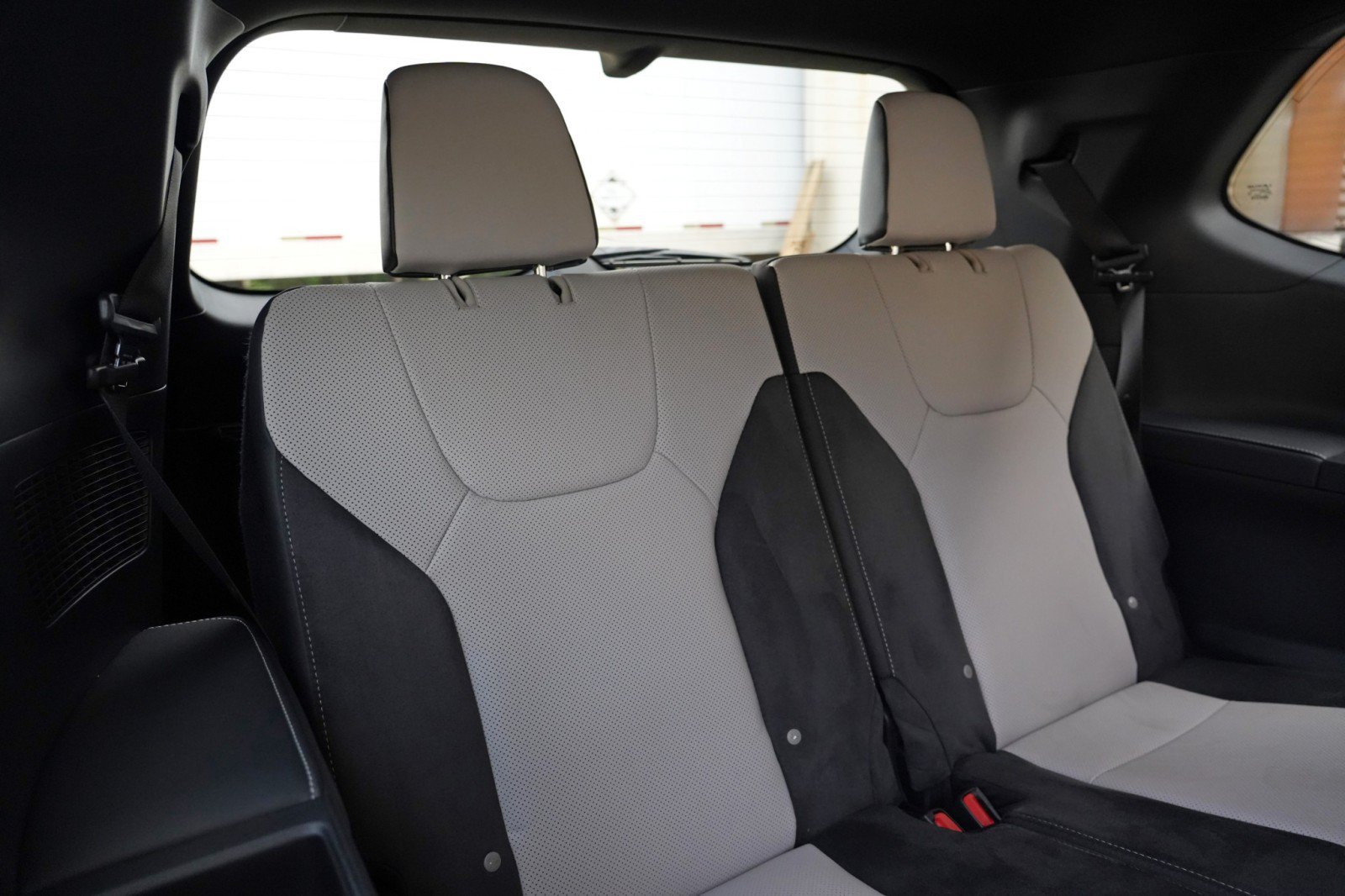 Used 2025 Lexus TX 500h AWD image 45