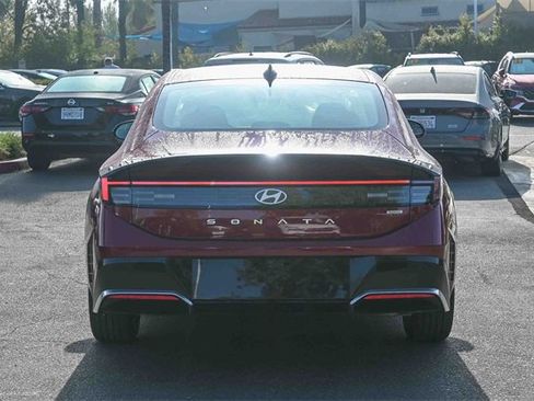 New 2025 Hyundai Sonata SEL image 6