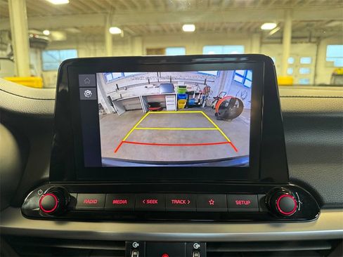 Certified 2023 Kia Forte LXS image 18