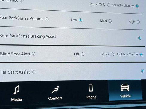 New 2026 Chrysler Pacifica Select image 35