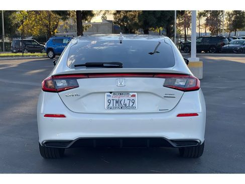 Certified 2025 Honda Civic Sport Touring image 4