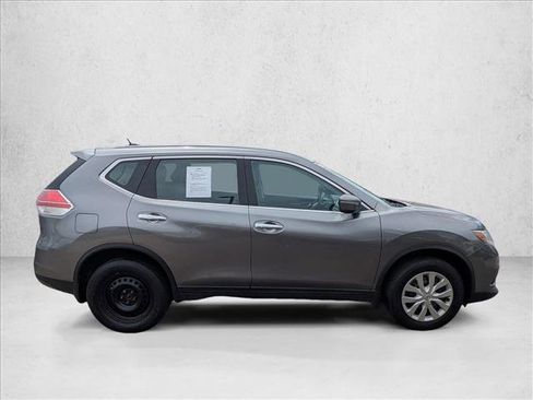 Used 2015 Nissan Rogue S AWD/4WD image 4