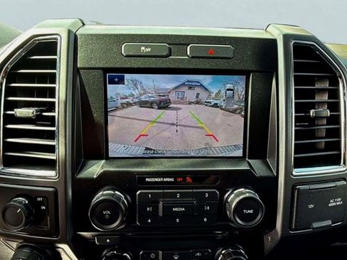 Used 2016 Ford F150 XLT w/ Equipment Group 302A Luxury image 10