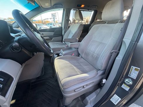 Used 2013 Honda Odyssey EX image 5