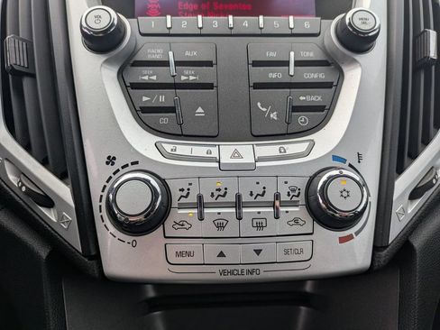 Used 2010 GMC Terrain SLE image 22