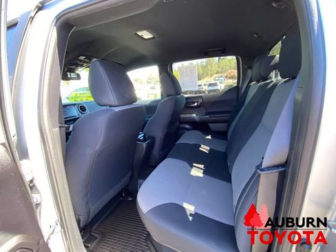 Used 2021 Toyota Tacoma TRD Off-Road w/ Technology Package AWD/4WD image 24