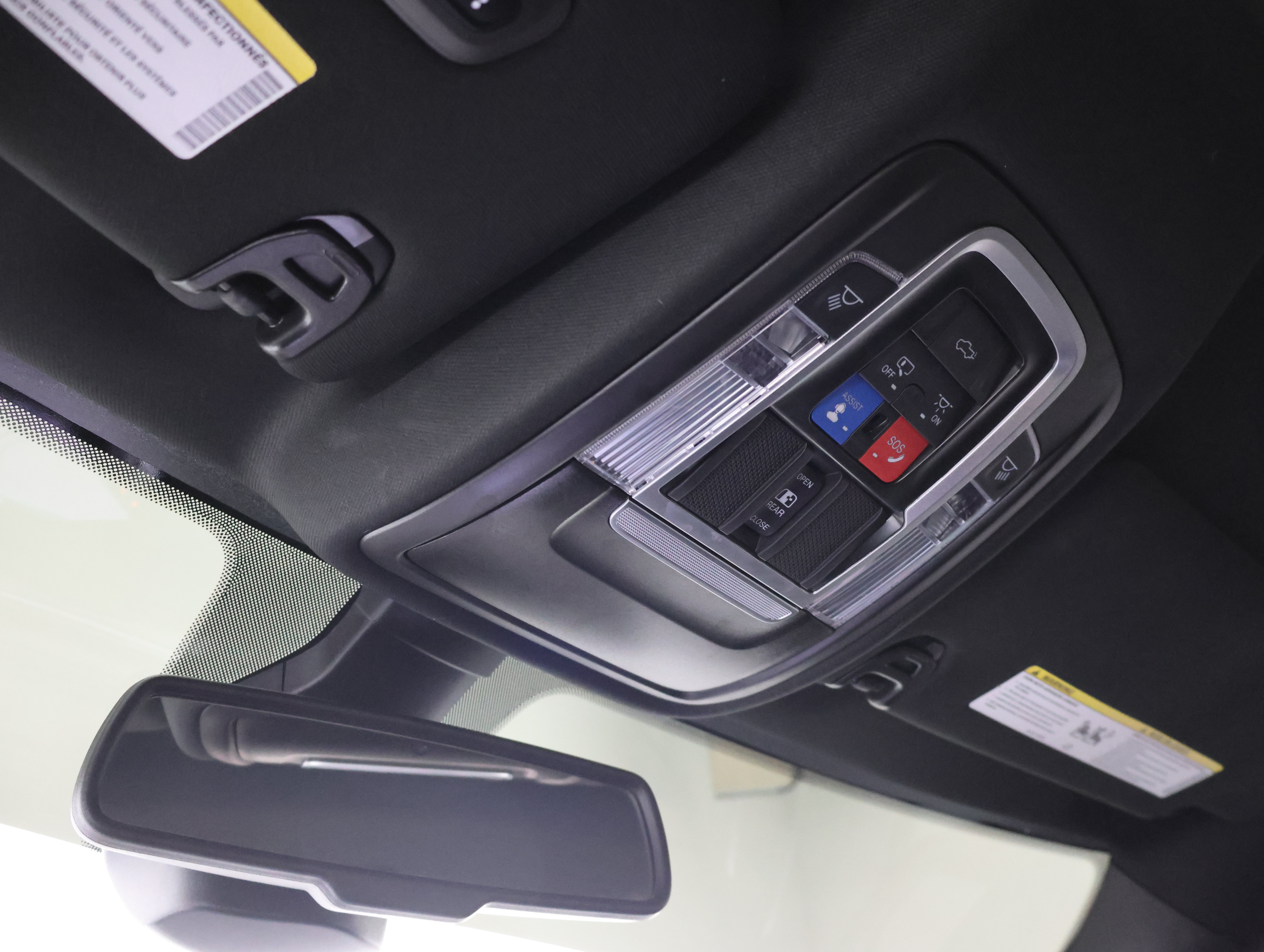 Used 2023 RAM 3500 Laramie AWD/4WD image 12