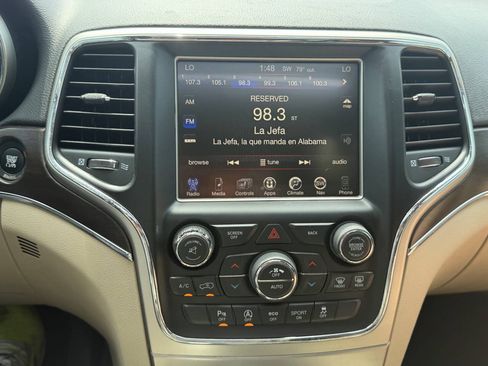 Used 2016 Jeep Grand Cherokee Limited RWD image 27
