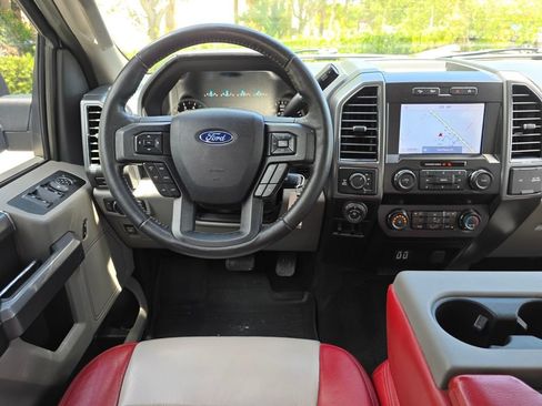 Used 2020 Ford F150 XLT w/ Equipment Group 302A Luxury AWD/4WD image 25