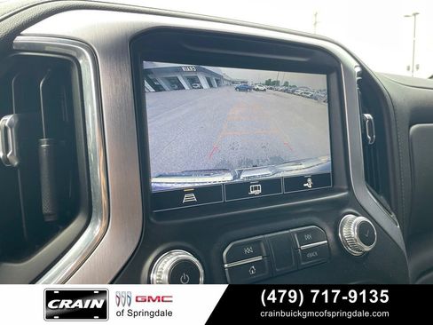 Used 2021 GMC Sierra 1500 SLT w/ SLT Premium Package AWD/4WD image 16