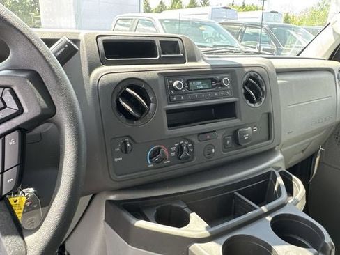 New 2026 Ford E-450 and Econoline 450 Super Duty w/ Power Equipment Group image 16