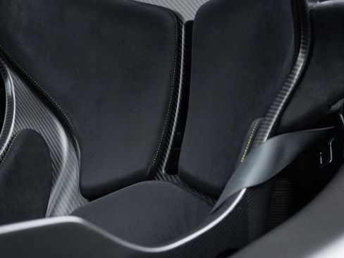 Used 2019 McLaren Senna image 63