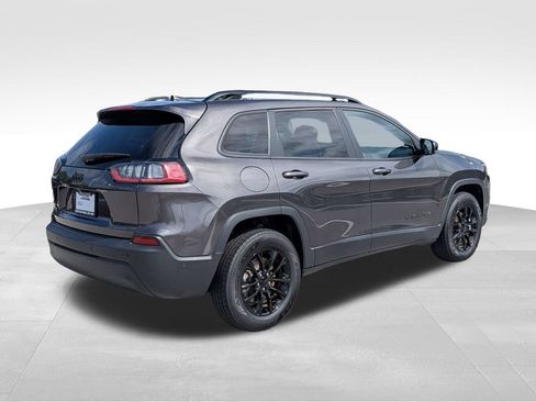 Used 2023 Jeep Cherokee Altitude Lux AWD/4WD image 4
