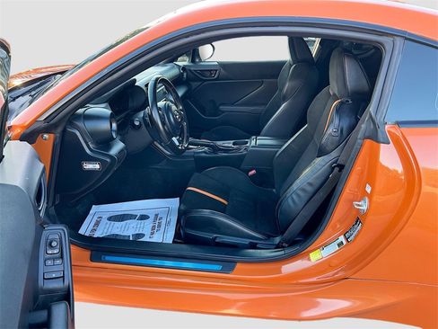 Used 2023 Toyota GR86 10th Anniversary SE image 20
