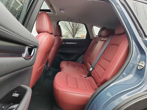 Used 2023 MAZDA CX-5 Carbon Edition image 10