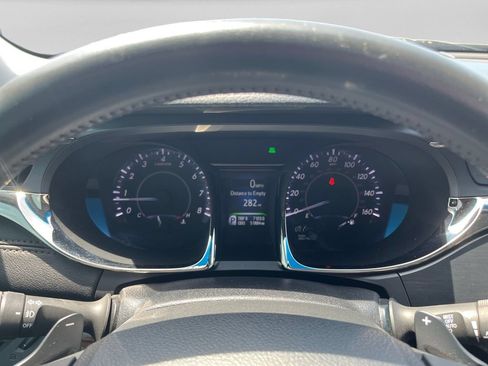 Used 2013 Toyota Avalon Limited w/ Technology Pkg FWD image 20