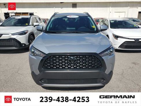 Certified 2024 Toyota Corolla Cross LE image 3